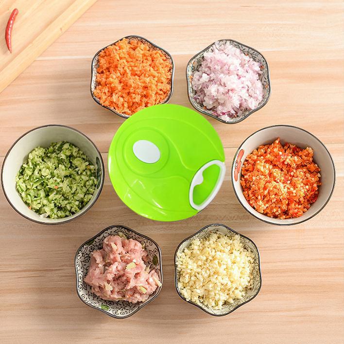 Picador Manual com Corda para Alho e Legumes
